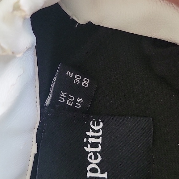 ASOS Petite Black Dress with White Collar 00 - Picture 5 of 9